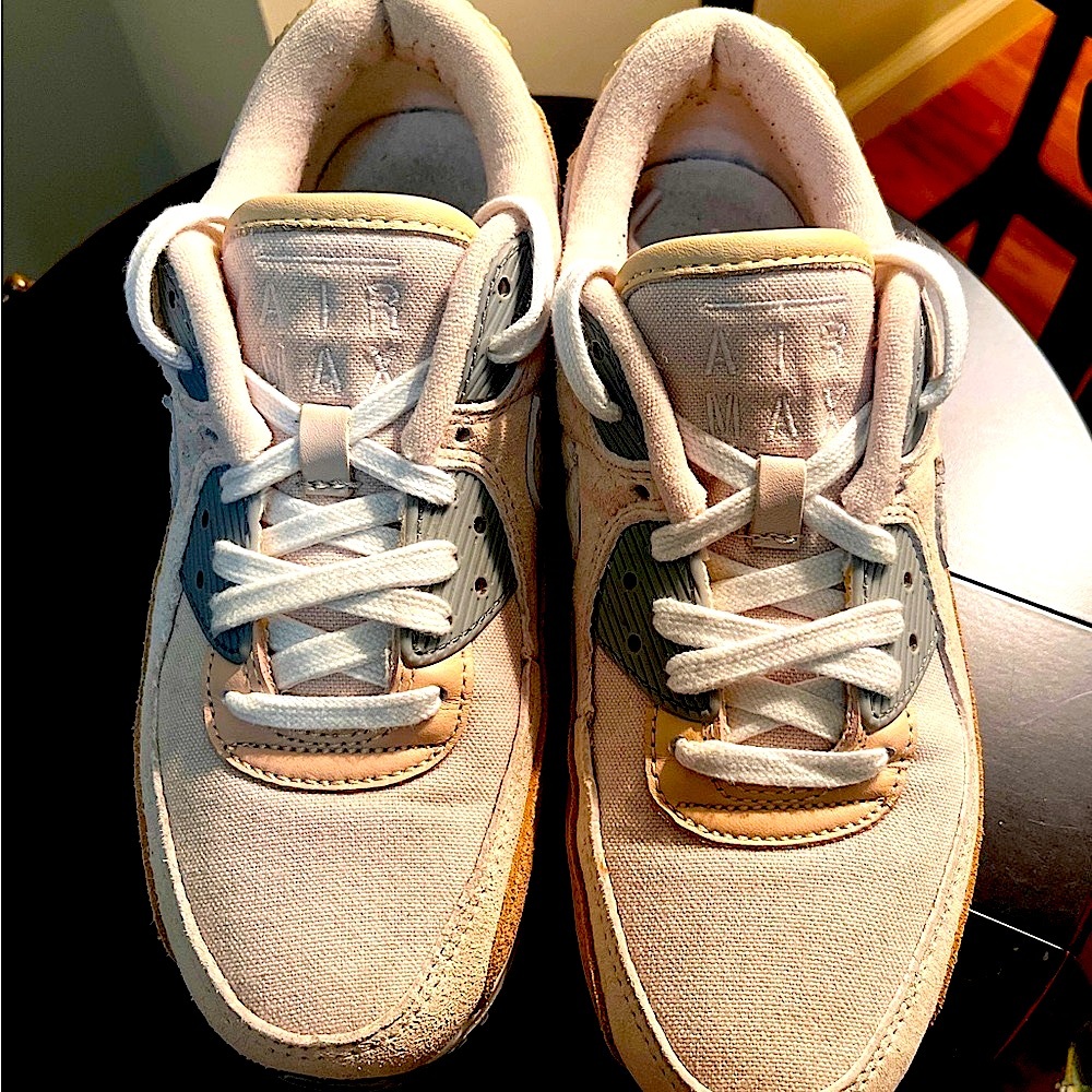 NIKE AIR MAX 90 PREMIUM HEMP SAND DRIFT MEN’S SIZE 6 (WOMEN’S SIZE 7.5)